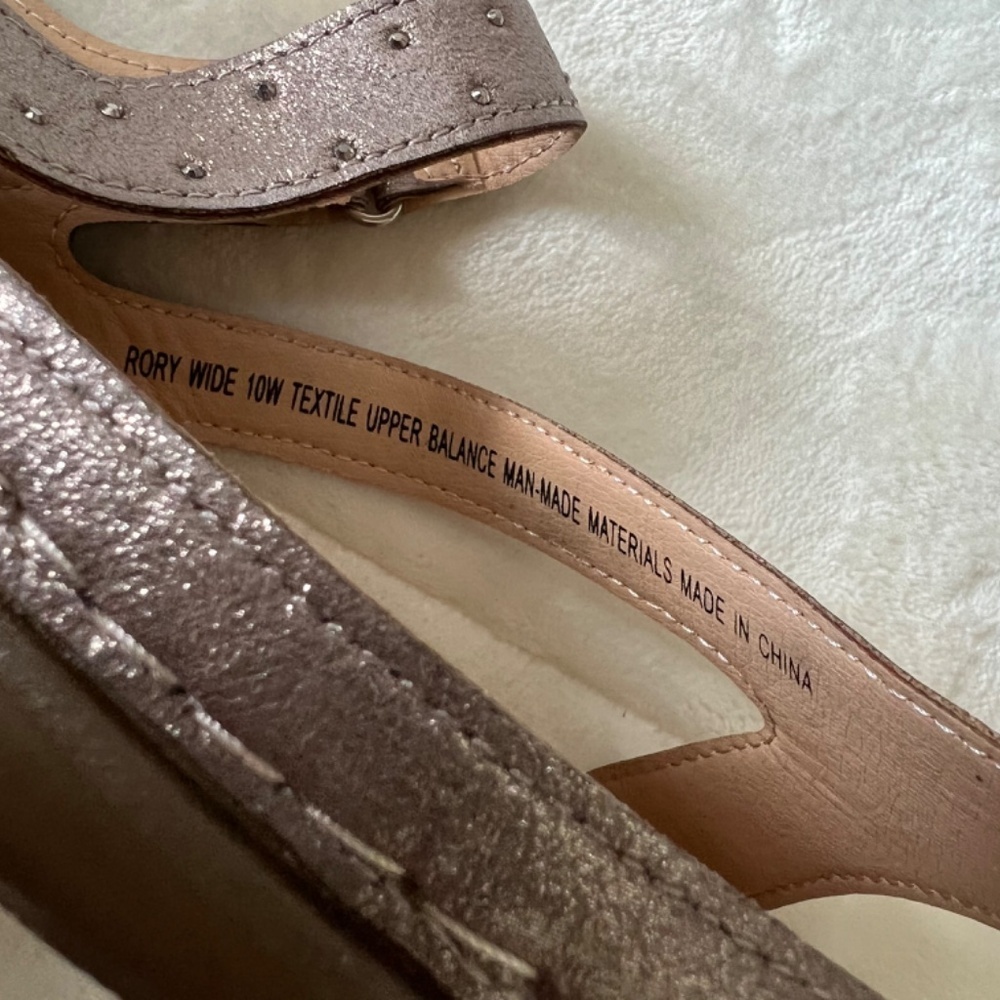 FlexStep Sandals - Picture 9 of 9